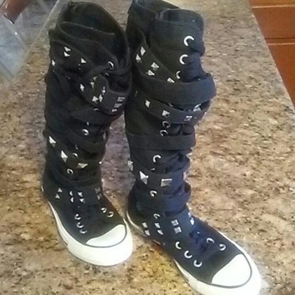 Converse Shoes - Converse hi rise